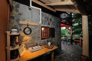 Apartment Drvena kuca Mreznica