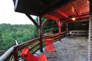 Apartment Drvena kuca Mreznica