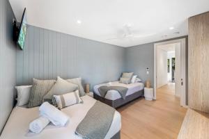 Luxury Retreat New Villa 17, Hastings St