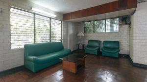 RedDoorz at Broadway Court Apartelle Quezon City