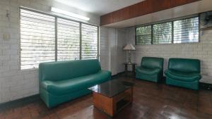 RedDoorz at Broadway Court Apartelle Quezon City