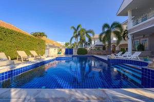 Luxurious 5-Bedroom Private Pool Villa! PV6