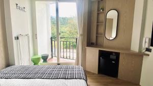 Phòng Tiêu chuẩn giường đôi nhỏ (Standard Small Double)