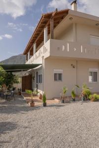 Studios Anna Maria with sea view