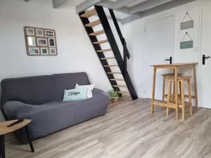 Studio cocooning au calme, proche centre-ville et centre commercial - 沙朗