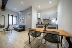 Casa Nicola dietro lArena