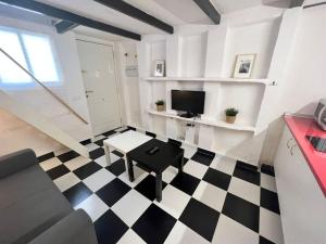 Nice apartment at street level 20 min from SOL-Piern