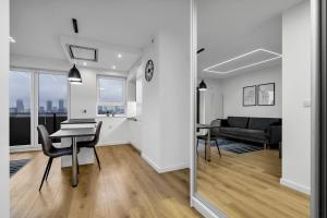 12th Floor Wola Modern Apartment