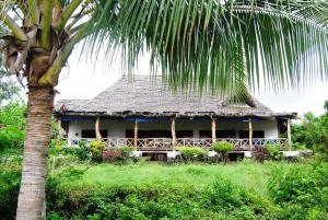 FULLY PRIVATE VILLA 390sqm ZERO MINUTES TO BEACH MATEMWE