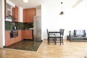 Standard Apartment by Hi5 - Kazinczy street
