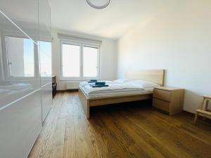 SAG 18th floor Beautiful apartment in center free wifi
