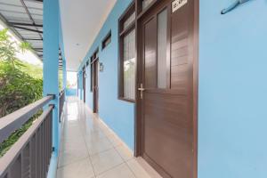 RedDoorz Syariah near Alun Alun Palimanan