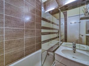 Apartment Argousier 134 B by Interhome