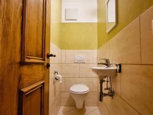 Apartment Rätia III by Interhome