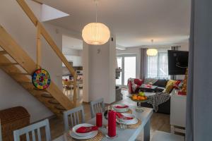 VacationClub - Nadrzeczna VacationHome 1