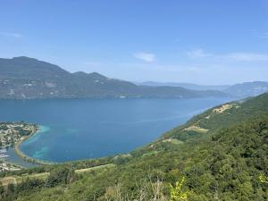 Studio hypercentre 27m2 avec balcon et parking