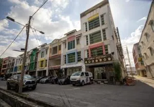 JQ Station Eight Inn - Kampar