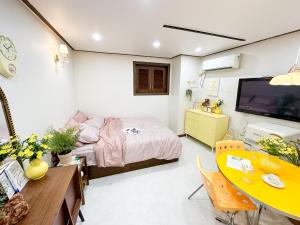 Phòng Superior giường đôi lớn (Superior Queen Room)