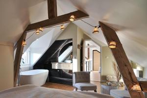 Villas Le jardin des Hesperides - piscine interieure : photos des chambres