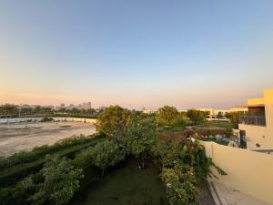 Oraya - Brand New Luxurious 3BR plus 2M Villa in Maple 2
