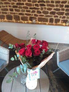 Love hotels Le Ptit Spa de L'Abbaye Suite love et Spa prive : photos des chambres