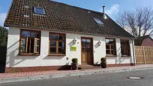 Sonnenhaus - غاردينغ