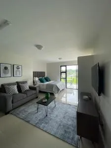 Lux Studio Umhlanga - Umhlanga