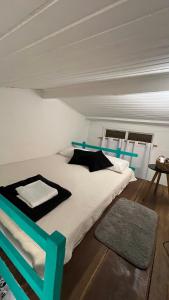 Suítes Mar & Ilha- Quarto Natureza - Entrada 8 - 30 metros da praia - Maresias