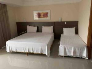 Tropical Executive Hotel flat