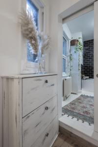 Heart of Hackney Cosy 1BR London Loft Apt.