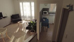 Lovely house teracce and parking in historic center