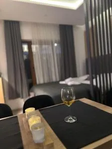 Sun & Moon - Milmari Resort - Lisina