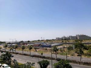 The SPLENDOR Comfortable living by Awsom Phil