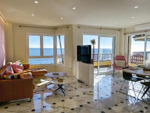 Apartment Mijas Costa Beachfront - Marbella
