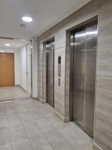 A metros de la playa