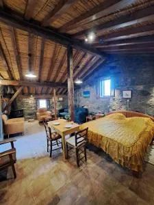 PITHARIA - Аскас