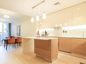 Elite LUX Holiday Homes - Enchanting One Bedroom Apartment in Arjan, Dubai