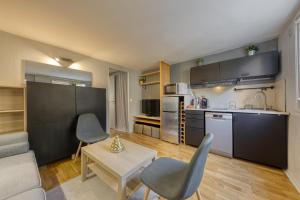 Appartements Pres des bords de Marne, entree privee, proche Paris - Genius : photos des chambres