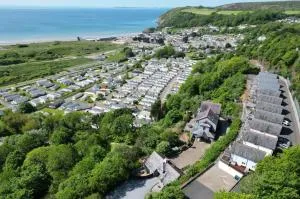 Ewyn Y Don - 2 Bedroom Apartment - Pendine - Llanstephan