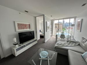 Adele Apartment Hotel East Melbourne