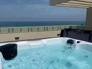 Increíble Penthouse con Jacuzzi Privado - Yeco