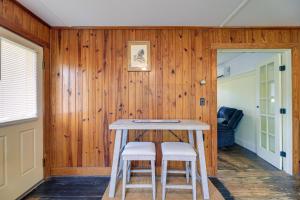 Peaceful Atlantic Cottage w Deck & Yard!
