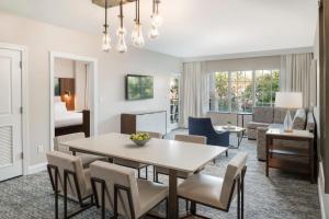 One-Bedroom Villa room in Marriott Lakeshore Reserve