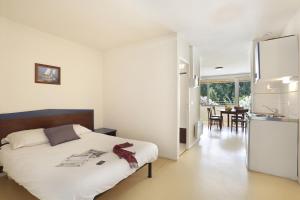 Appart'hotels Vacanceole - Le Domaine de Chames - Pont d'Arc : photos des chambres