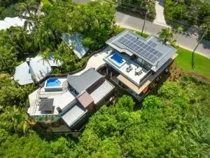 Moonrise & Starfall - Byron Bay