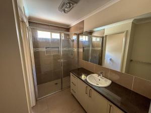Woodlands Waterside Retreat