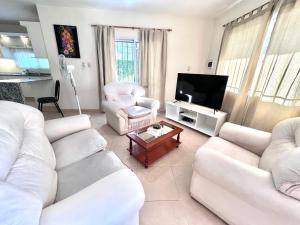 Hermosa y amplia casa con pileta