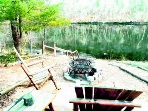 White River Resort - Bull Shoals