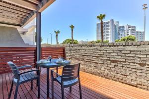 Beachside Apt with Amazing Views and No Loadshedding