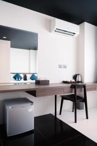 BearPacker Patong Hostel